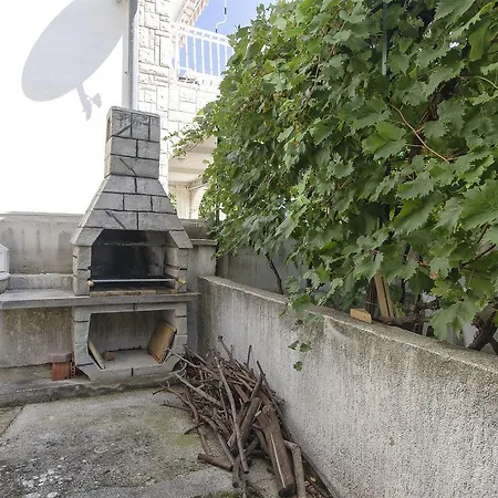 Apartment Sunny Terrace Vodice